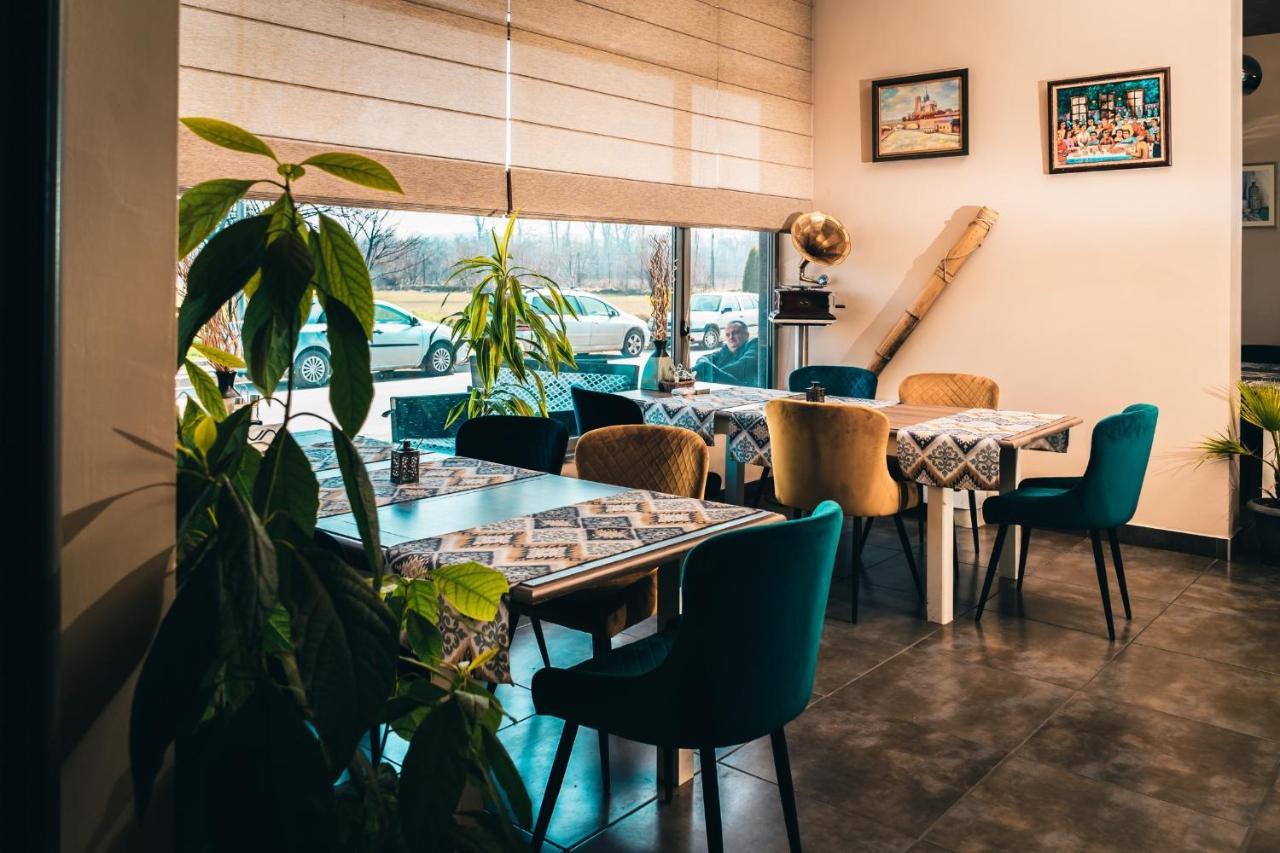 Plaza - Free Parking Hotel Plowdiw