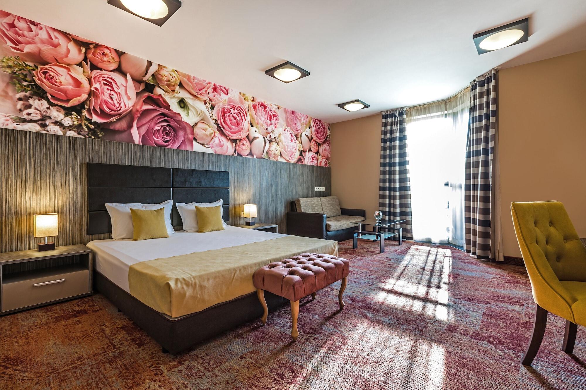 Hotel Plaza - Free Parking